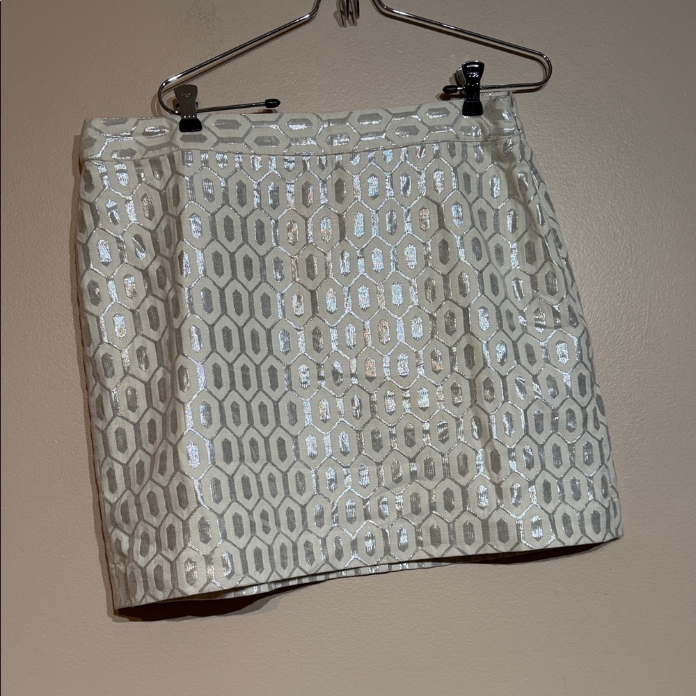 Banana Republic White Mini Skirt with Geometric Pattern